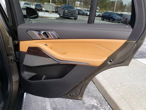 New 2026 BMW X5 xDrive50e w/ Climate Comfort Package image 16