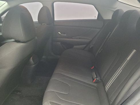 Used 2021 Hyundai Elantra SEL w/ Convenience Package FWD image 18