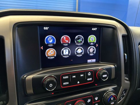 Used 2016 GMC Sierra 2500 Denali w/ Duramax Plus Package AWD/4WD image 20