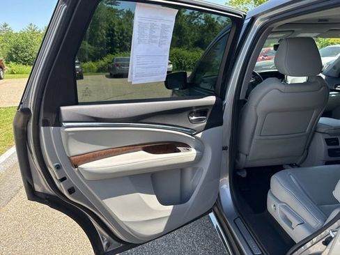 Used 2020 Acura MDX SH-AWD w/ Technology Package image 11