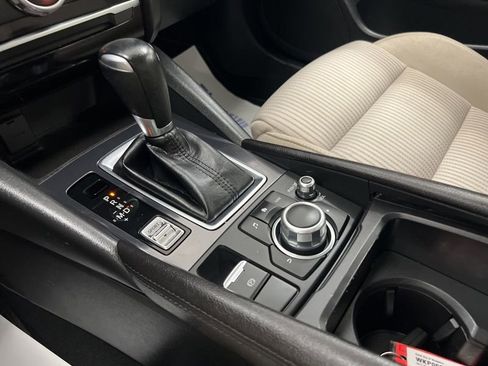 Used 2017 MAZDA MAZDA6 Sport FWD image 30