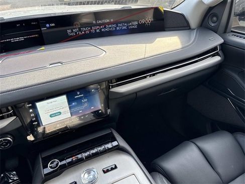 New 2025 Lincoln Navigator Reserve image 15