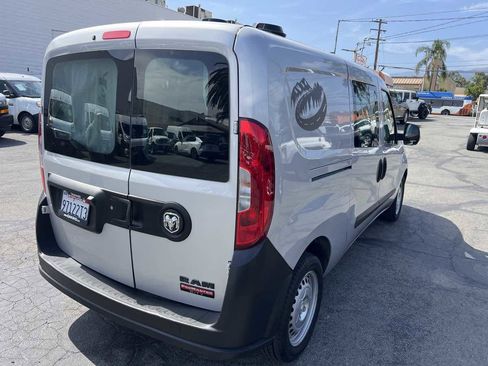 Used 2019 RAM ProMaster City Tradesman FWD image 6