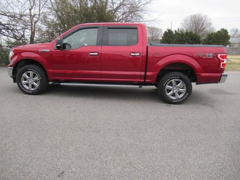 Used 2019 Ford F150 XLT w/ Equipment Group 302A Luxury image 8