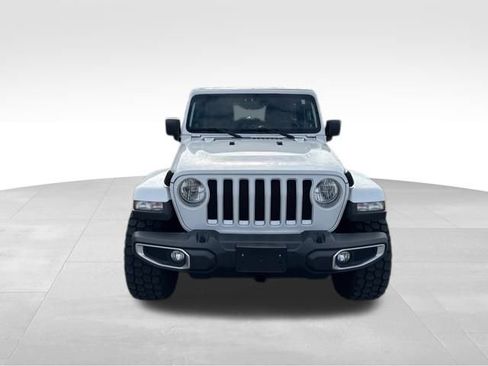 Used 2020 Jeep Wrangler Unlimited Sahara image 3