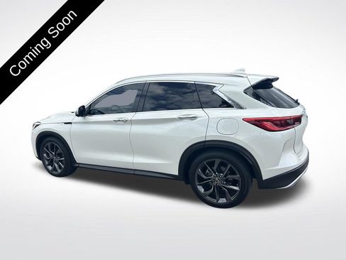 Used 2019 INFINITI QX50 Essential w/ Sensory Package AWD/4WD image 8