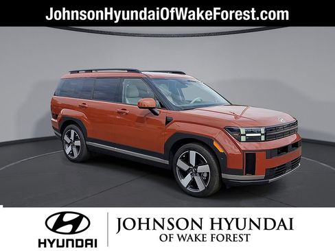 Certified 2025 Hyundai Santa Fe Limited AWD/4WD image 6