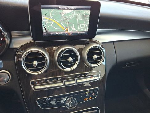 Used 2018 Mercedes-Benz C 300 4MATIC Sedan image 17