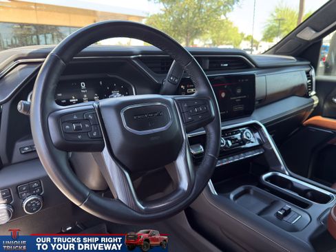 Used 2024 GMC Sierra 3500 Denali Ultimate AWD/4WD image 18