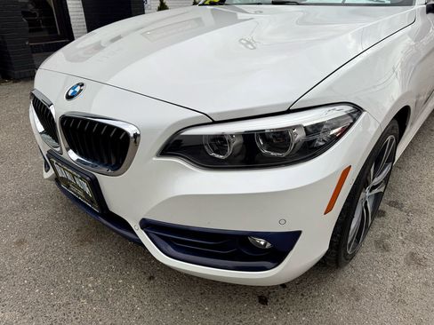Used 2018 BMW 230i xDrive Convertible w/ Premium Package image 17