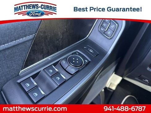 New 2026 Ford F250 Lariat w/ Black Appearance Package image 28