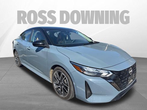 Used 2024 Nissan Sentra SR image 3