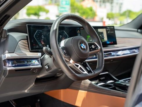 Used 2023 BMW 740i w/ Parking Assistance Package image 3