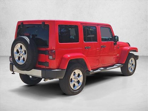 Used 2015 Jeep Wrangler Unlimited Sahara w/ Connectivity Group image 5