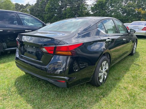 Used 2020 Nissan Altima 2.5 S FWD image 7