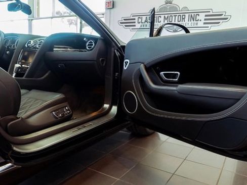 Used 2013 Bentley Continental Mulliner image 19
