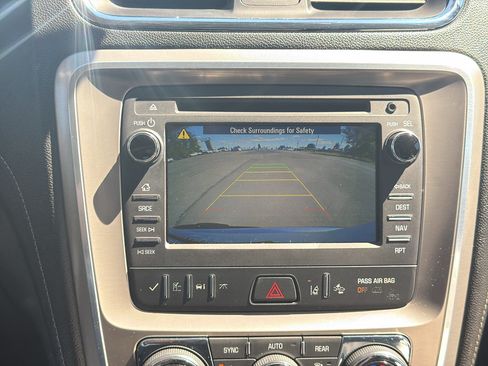 Used 2016 GMC Acadia Denali AWD/4WD image 9