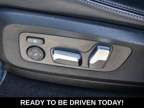 Used 2023 BMW X5 xDrive40i AWD/4WD image 23