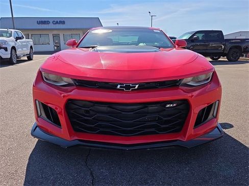 Used 2018 Chevrolet Camaro ZL1 image 8