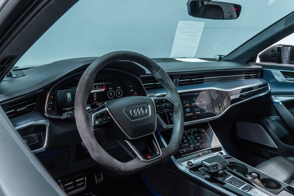 Used 2024 Audi RS 6 performance w/ Matte Carbon Package AWD/4WD image 4