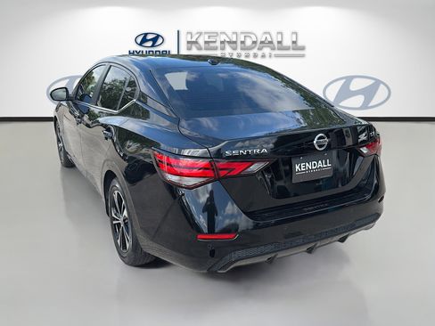 Used 2023 Nissan Sentra SV w/ All-Weather Package FWD image 4