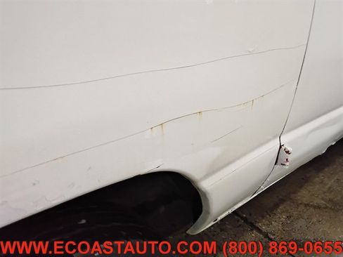 Used 2011 Ford E-350 and Econoline 350 Super Duty w/ PWR Group image 18