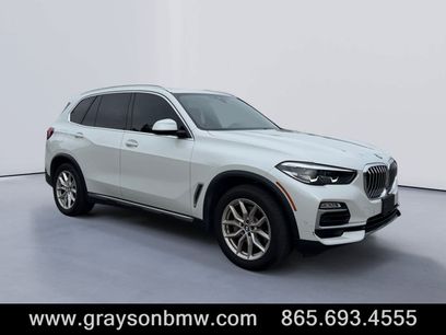 Used 2019 BMW X5 xDrive40i w/ Premium Package 2