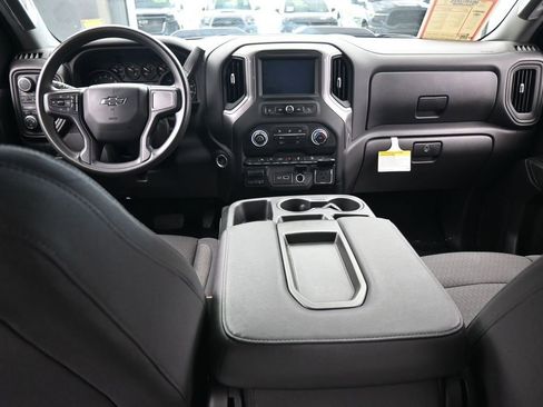Used 2024 Chevrolet Silverado 1500 Custom Trail Boss AWD/4WD image 40