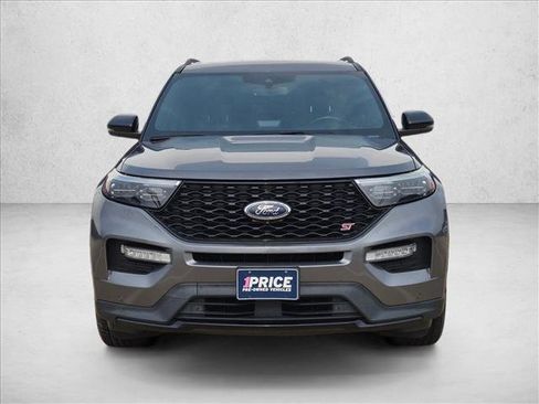 Used 2021 Ford Explorer ST w/ Equipment Group 401A AWD/4WD image 2