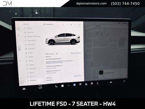 Used 2025 Tesla Model X AWD/4WD image 36