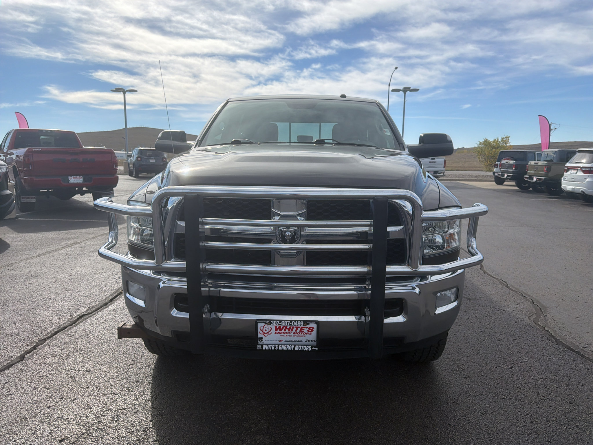 Used 2016 RAM 2500 SLT w/ Luxury Group AWD/4WD image 2