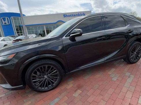Used 2024 Lexus RX 350 Premium w/ Accessory Package (K3) FWD image 6