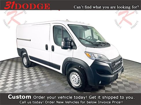 New 2026 RAM ProMaster 1500 w/ Convenience Group image 1