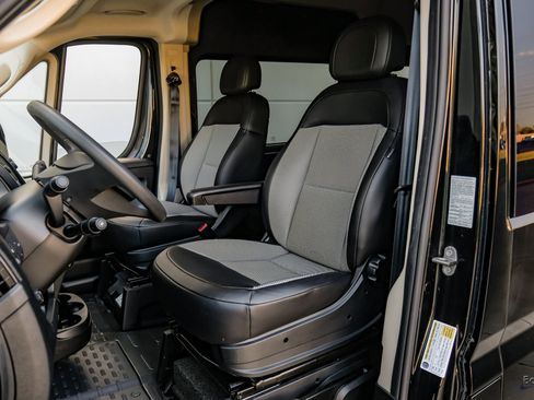 Used 2020 RAM ProMaster 2500 image 33