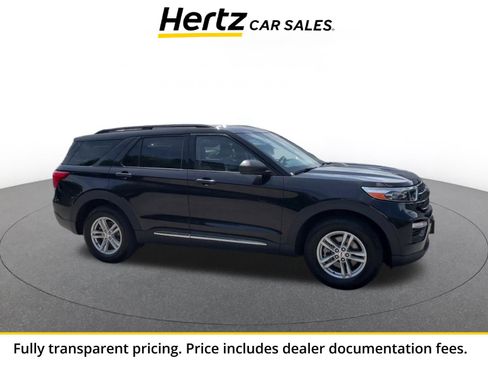 Used 2023 Ford Explorer XLT w/ Equipment Group 202A AWD/4WD image 1