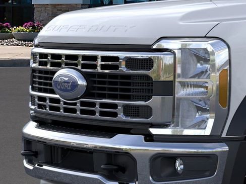 New 2026 Ford F550 XL image 17