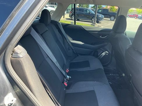 Used 2024 Subaru Outback Premium AWD/4WD image 19