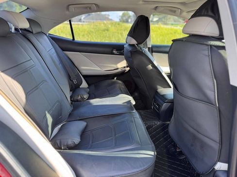Used 2015 Lexus IS 250 w/ Navigation System Package RWD image 16