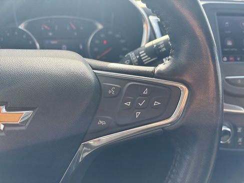 Used 2020 Chevrolet Equinox LT image 28