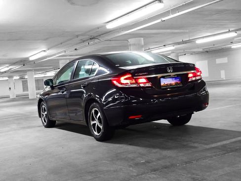 Used 2015 Honda Civic SE image 5