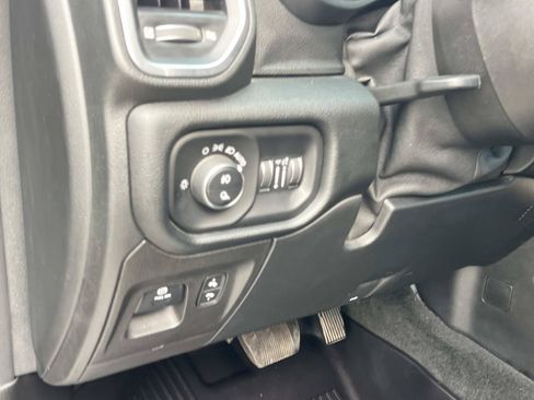 Used 2021 RAM 1500 Laramie AWD/4WD image 31