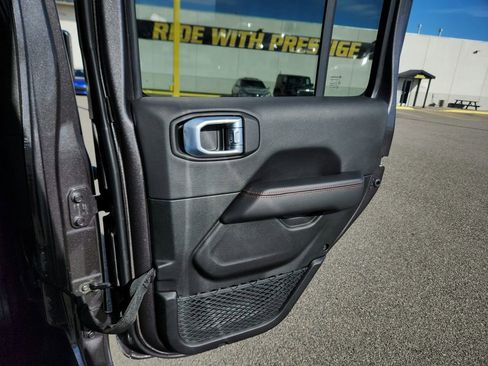 Used 2021 Jeep Wrangler Unlimited Rubicon w/ Xtreme Recon 35" Tire Package image 22