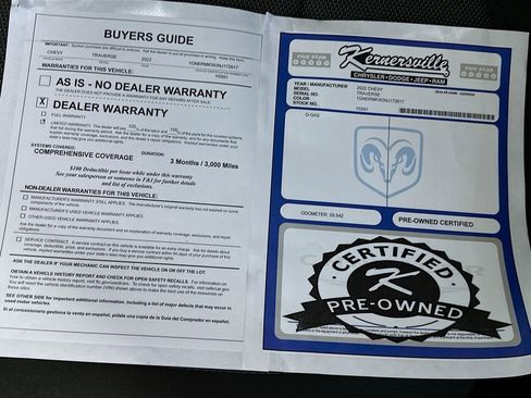 Used 2022 Chevrolet Traverse LT w/ LPO, Cargo Package FWD image 36