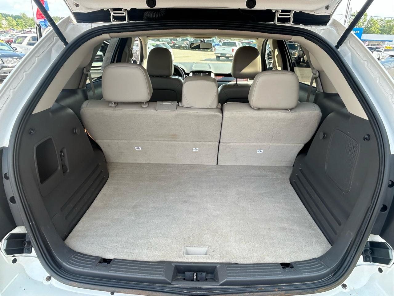 Used 2011 Ford Edge Limited FWD image 17