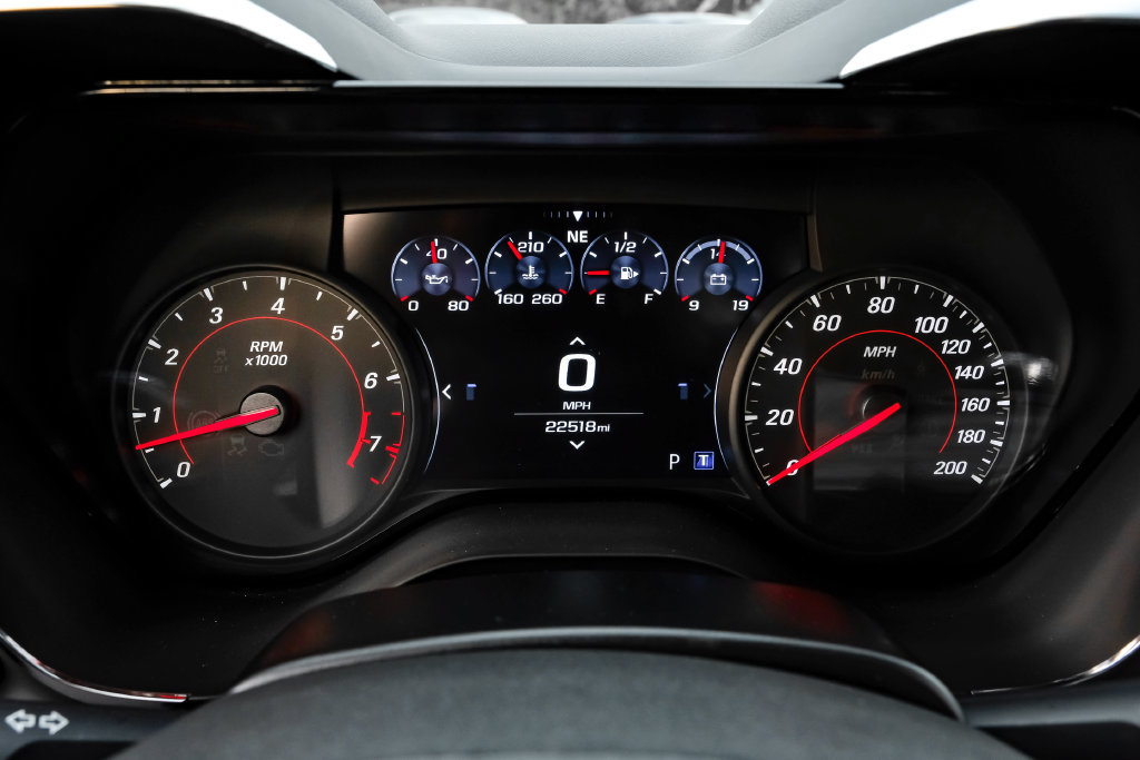 Used 2022 Chevrolet Camaro SS RWD image 15