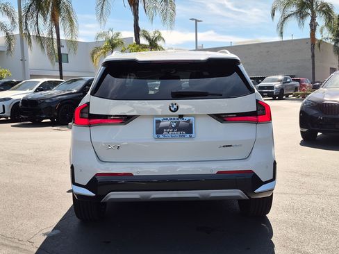 New 2026 BMW X1 xDrive28i w/ Convenience Package AWD/4WD image 9