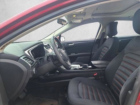 Used 2016 Ford Fusion SE FWD image 7
