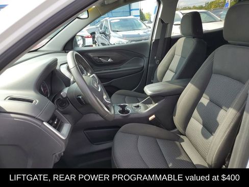 Used 2022 GMC Terrain SLE w/ Driver Convenience Package image 6