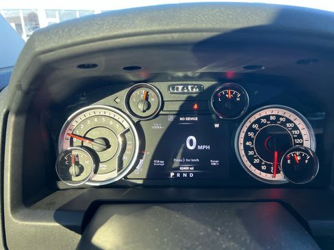 Used 2018 RAM 1500 Big Horn image 31