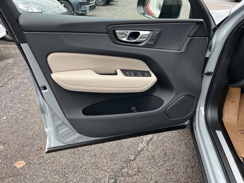 New 2026 Volvo XC60 B5 Plus w/ Climate Package image 20